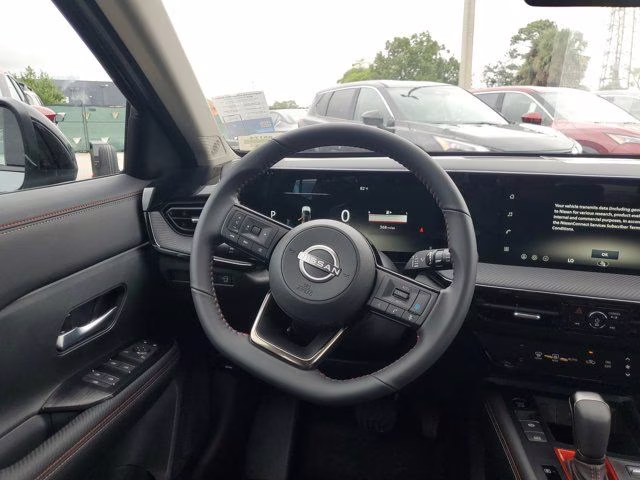 2026 Gun Metallic/Super Black Nissan Kicks SR FWD SUV