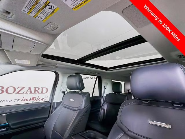 2025 Silver Metallic Ford Expedition Platinum 4X4 SUV