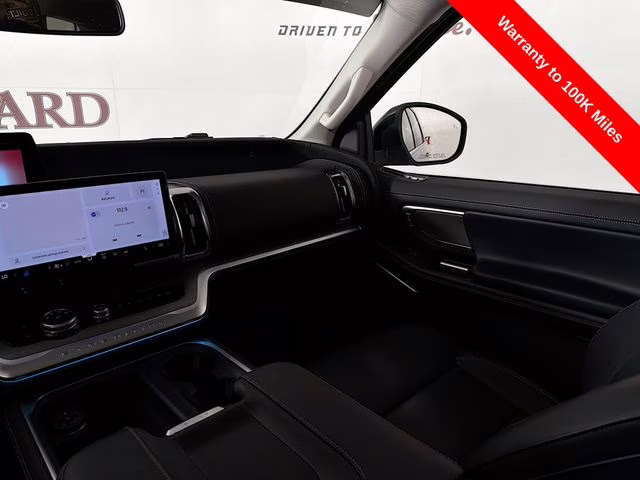 2025 Silver Metallic Ford Expedition Platinum 4X4 SUV