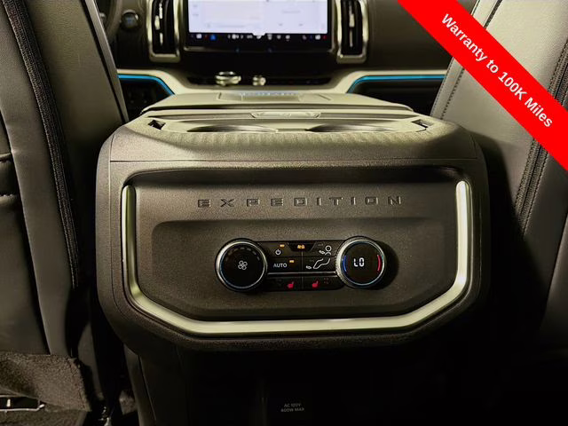 2025 Silver Metallic Ford Expedition Platinum 4X4 SUV