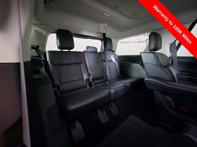 2025 Silver Metallic Ford Expedition Platinum 4X4 SUV