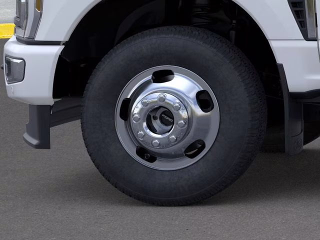 2026 Star White Metallic Tri-Coat Ford Super Duty F-350 DRW Platinum Bozard Built 4X4 Truck