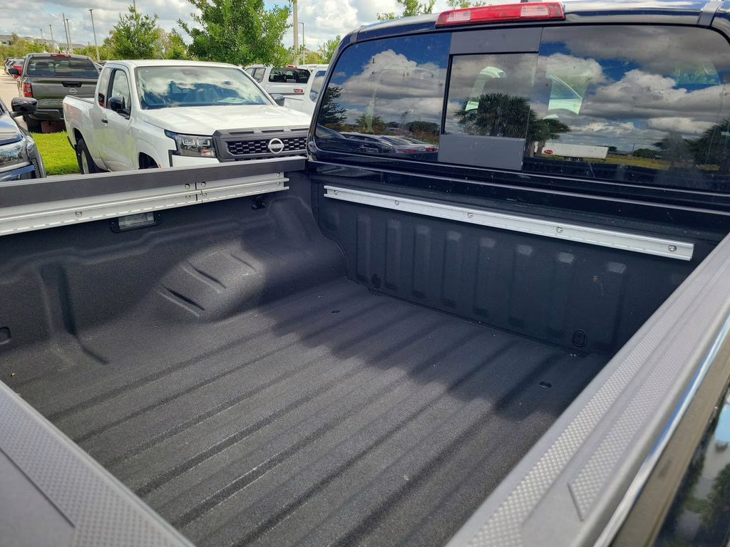 2026 Super Black Nissan Frontier PRO-X RWD Truck