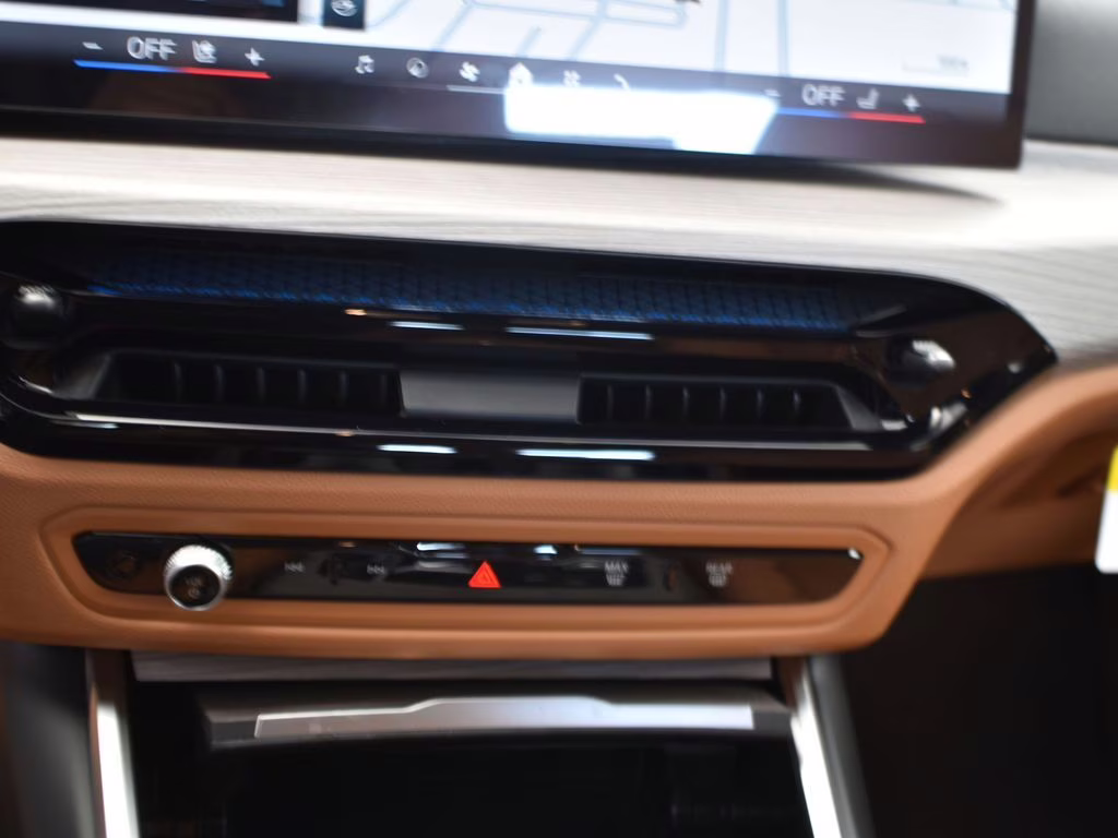 2025 BMW i4 40 - Photo 22