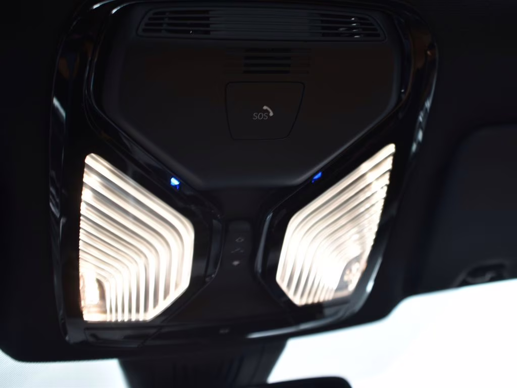 2025 BMW i4 40 - Photo 24