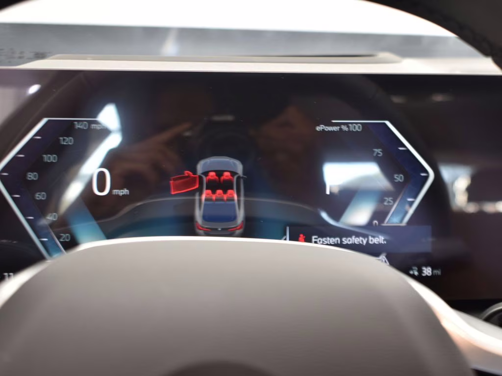 2025 BMW i4 40 - Photo 26