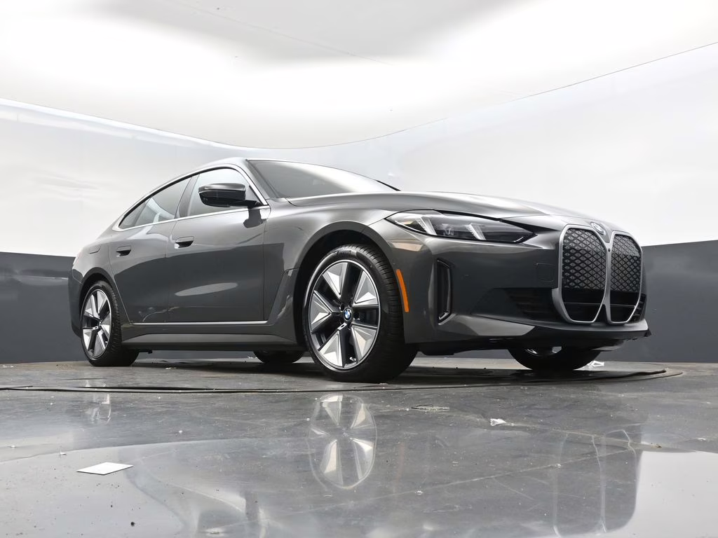 2025 BMW i4 40 - Photo 44