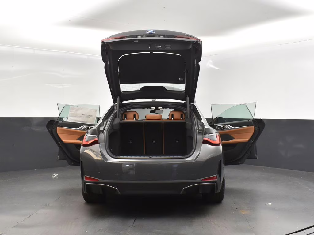 2025 BMW i4 40 - Photo 51