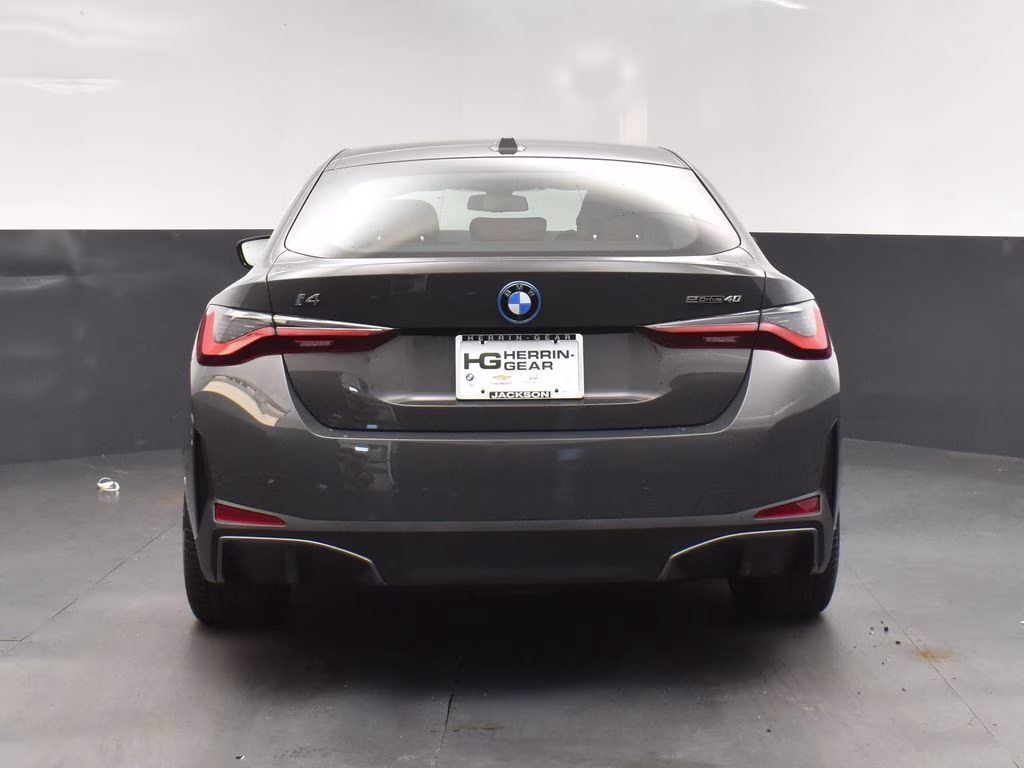 2025 Gray Metallic BMW i4 eDrive40 RWD Hatchback