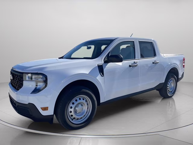 2025 Oxford White Ford Maverick XL AWD Truck