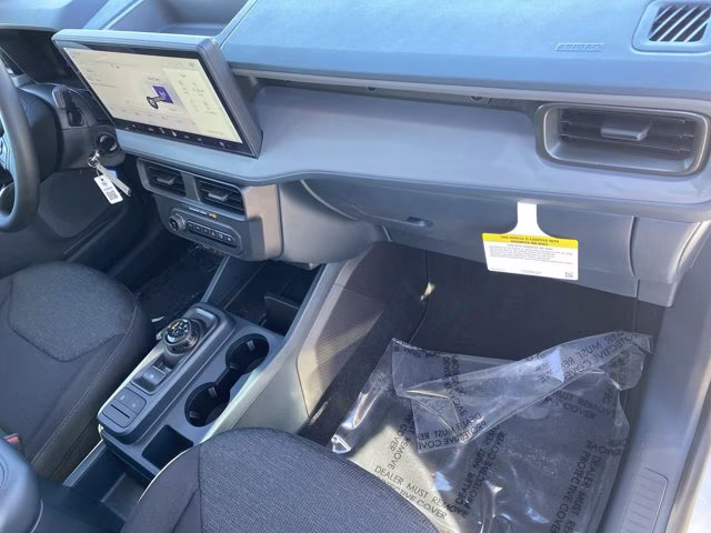 2025 Oxford White Ford Maverick XL AWD Truck