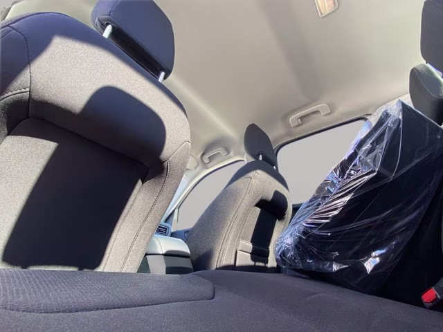 2025 Oxford White Ford Maverick XL AWD Truck