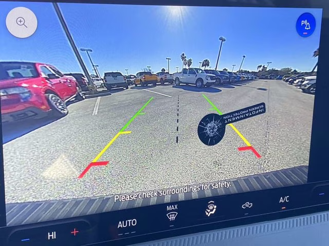 2025 Oxford White Ford Maverick XL AWD Truck