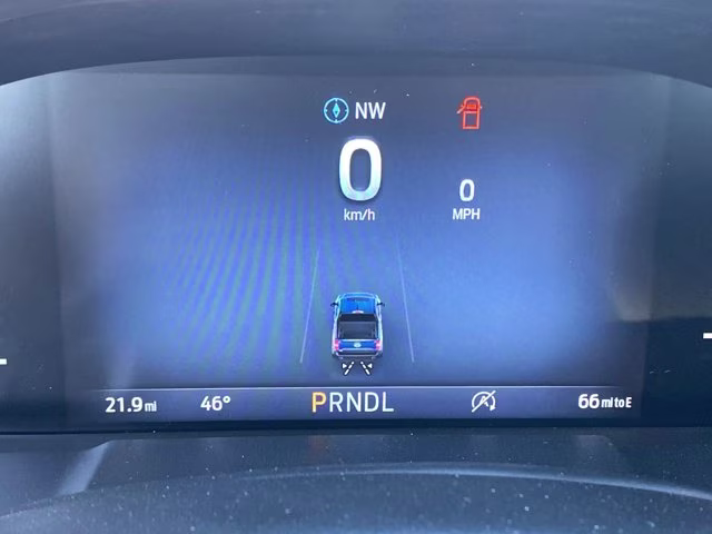 2025 Oxford White Ford Maverick XL AWD Truck